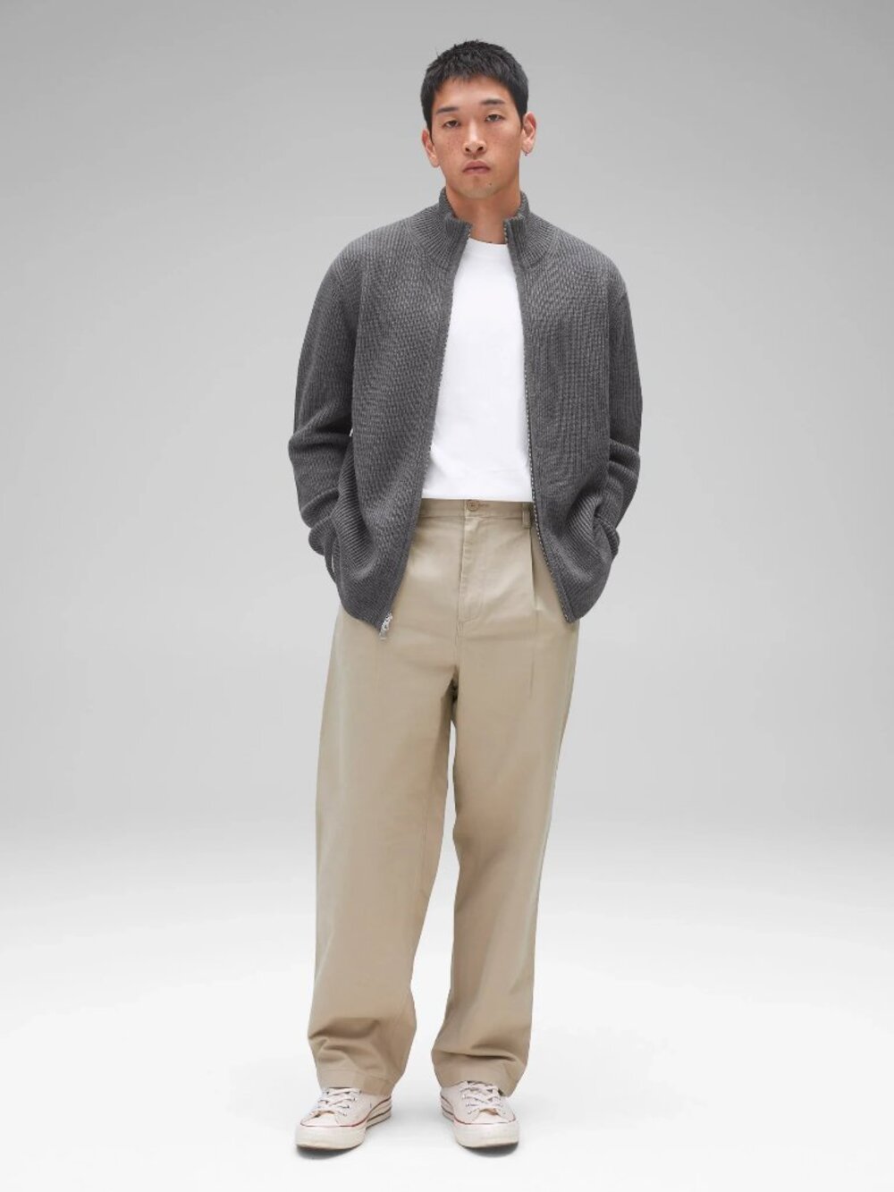REIGNING CHAMP Sophomore Beige Woven Solotex Cotton Pleated Chino Pants, Size 32